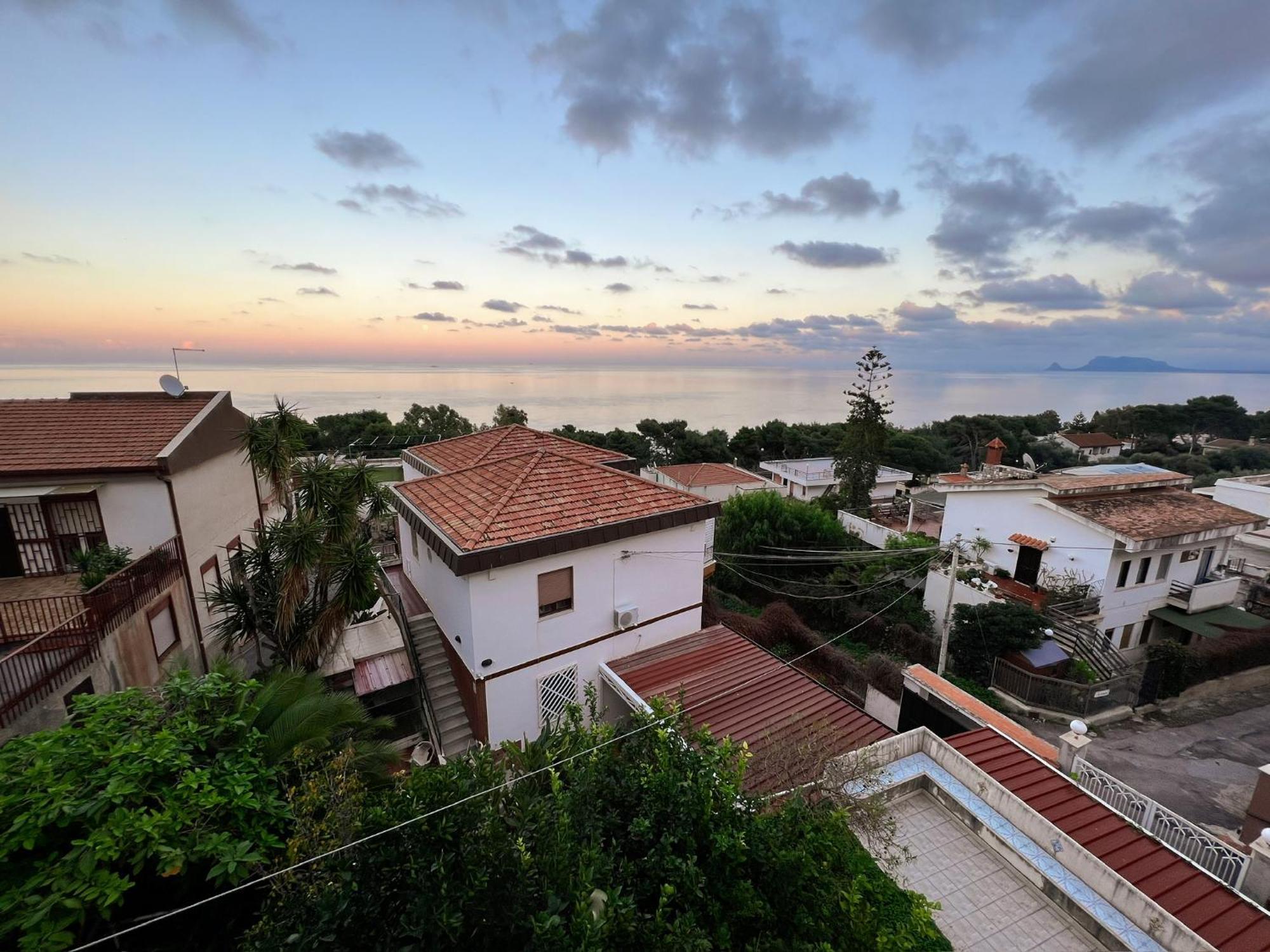 Villa Banksy Addaura Mondello Palermo Exterior photo